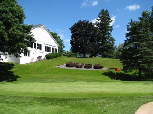 Waupaca Country Club - photo 2