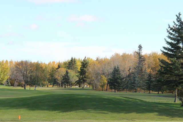 Lloydminster Golf & Curling Centre - photo 2