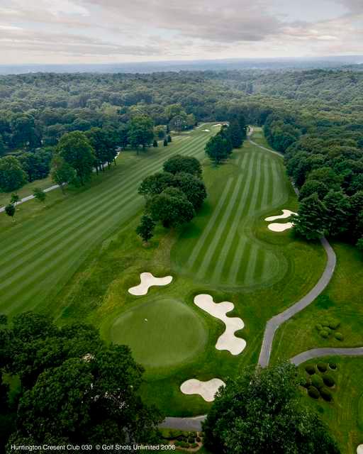 Huntington Crescent Club - photo 1