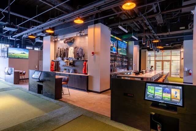 Net Par Indoor Golf - Omaha - photo 3