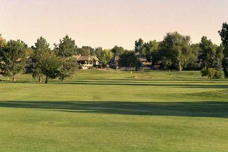 Twin Peaks Golf Course - photo 5