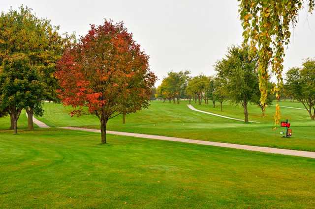 Lochland Country Club - photo 2