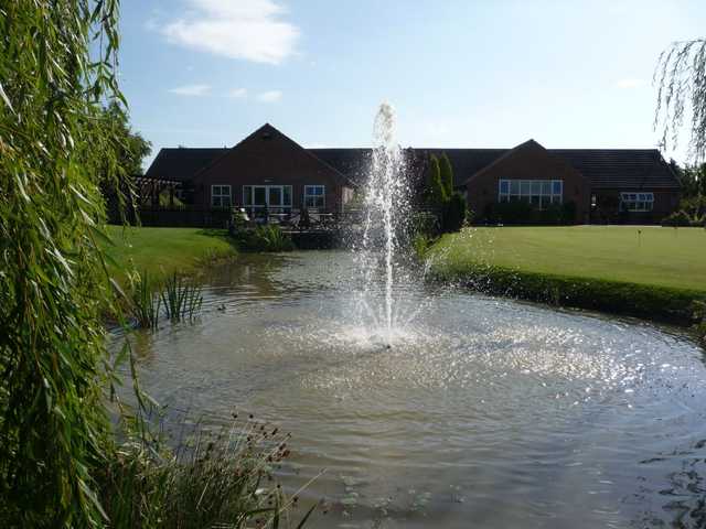 Six Hills Golf Club - photo 2