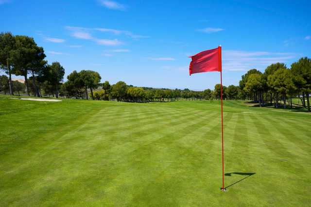 Escanaba Country Club - photo 2