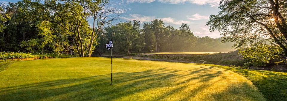 Valley of the Eagles Golf Club - photo 6