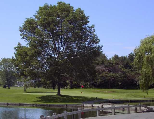 Western Turnpike Golf Course - photo 3