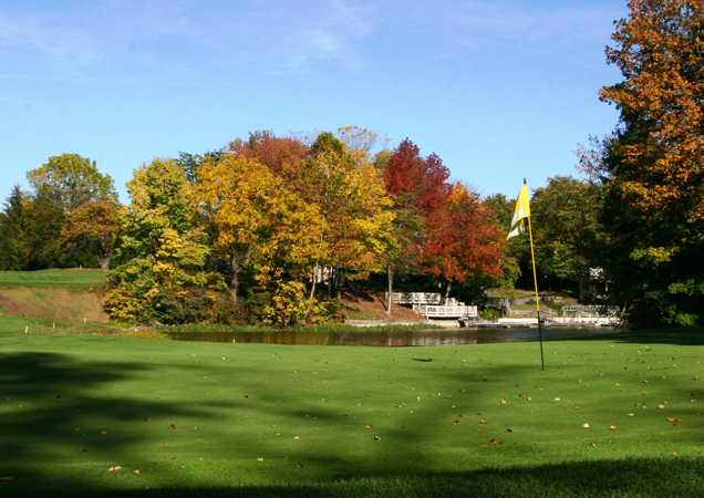 Harbour Trees Golf Club - photo 3