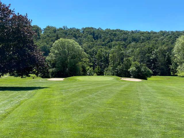 Huntingdon Country Club - photo 6
