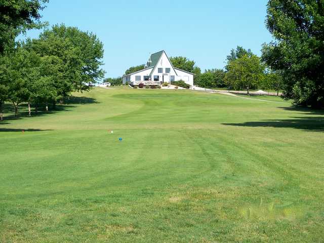 Hillcrest Golf Course - photo 2