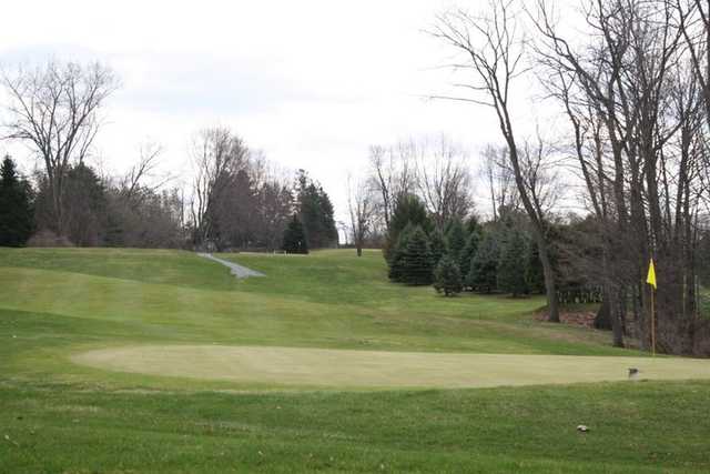 Mill Road Acres Golf Course - photo 2