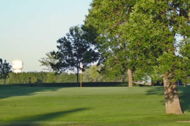 Pipestone Country Club - photo 3