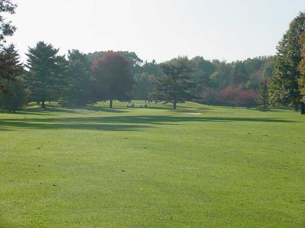 Mayfair Country Club - photo 3