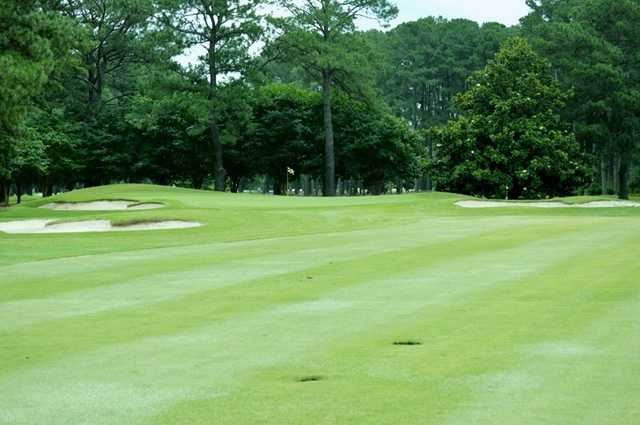 Elizabeth Manor Golf & Country Club - photo 2