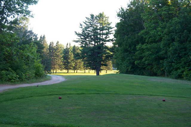Wyandotte Hills Golf Course - photo 3