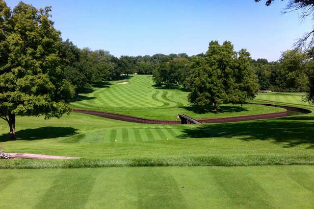 Illini Country Club - photo 1