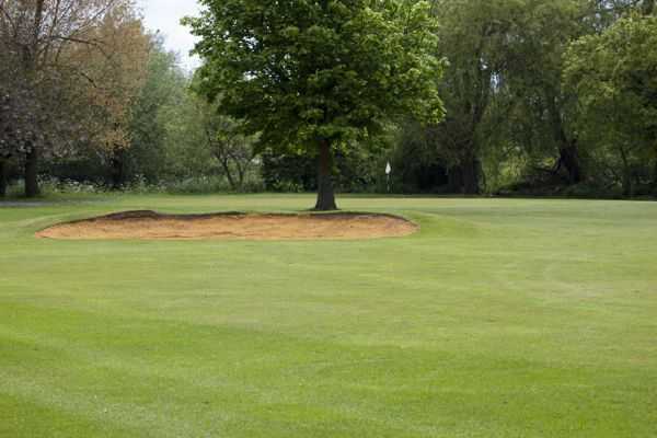 Perivale Park Golf Course - photo 2