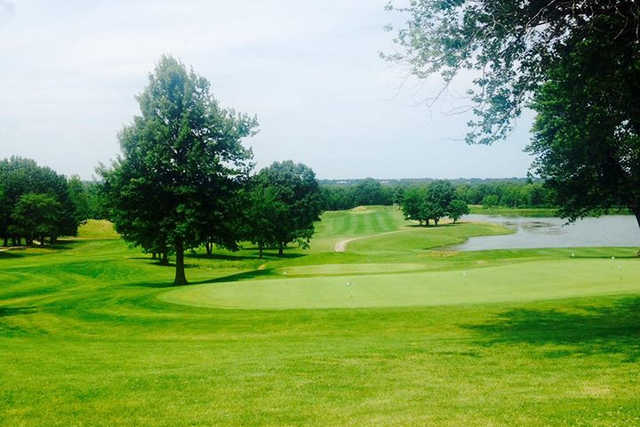 Hidden Pines - photo 1