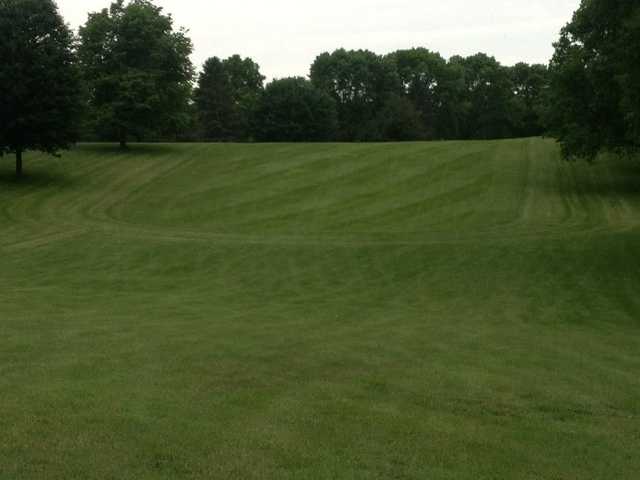 Riverside Town & Country Club - photo 1