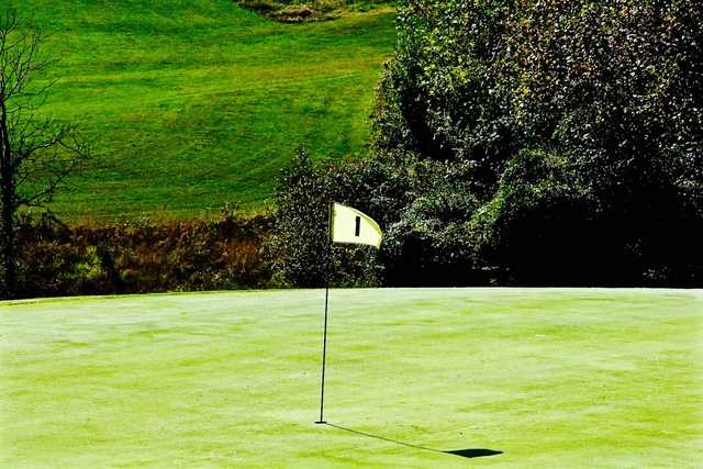 Orchard Hills Golf & Country Club - photo 1