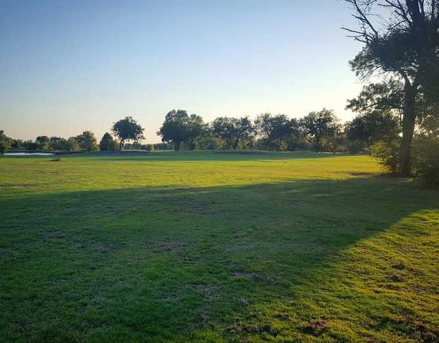 Rusted Rail Golf Course - photo 2