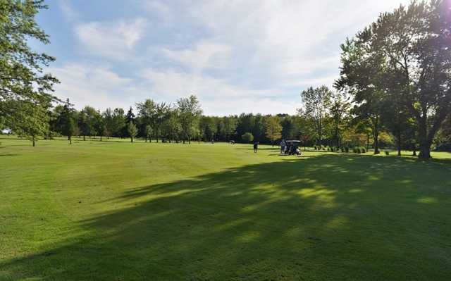 South Woods Golf Course - photo 1