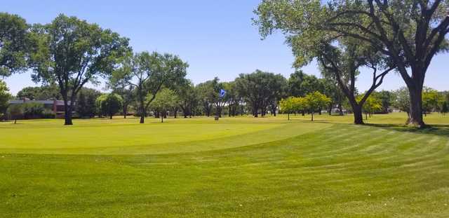 Colonial Park Golf Club - photo 4