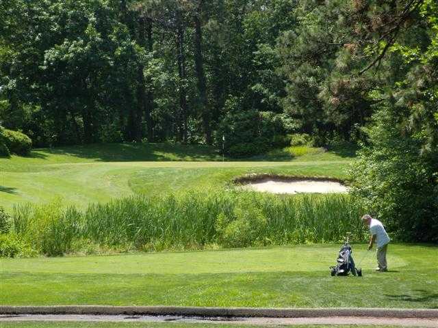 Forge Pond Golf Course - photo 1