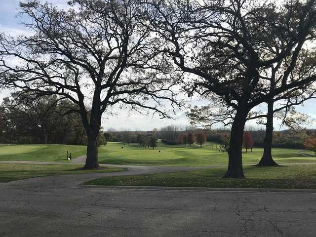 Chalet Hills Golf Club - photo 1