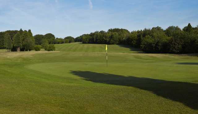 Cherry Lodge Golf Club - photo 4