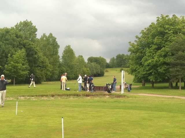 Basildon Golf Course - photo 3