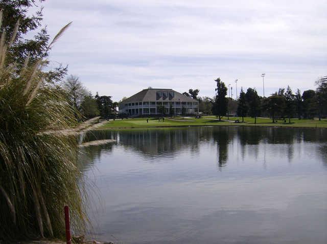 Manteca Park Golf Course - photo 2
