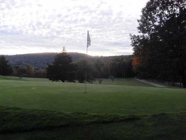 Undermountain Golf Course - photo 3