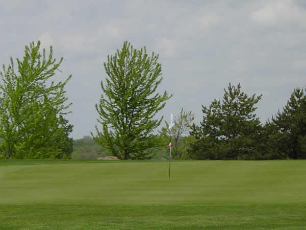 Nickol Knoll Golf Course - photo 3