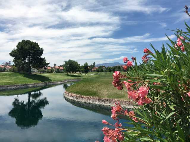 Spanish Trail Country Club