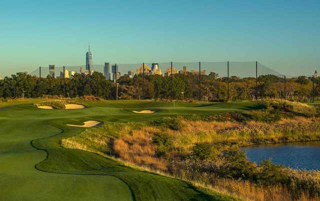 Skyway Golf Course at Lincoln Park West - photo 3