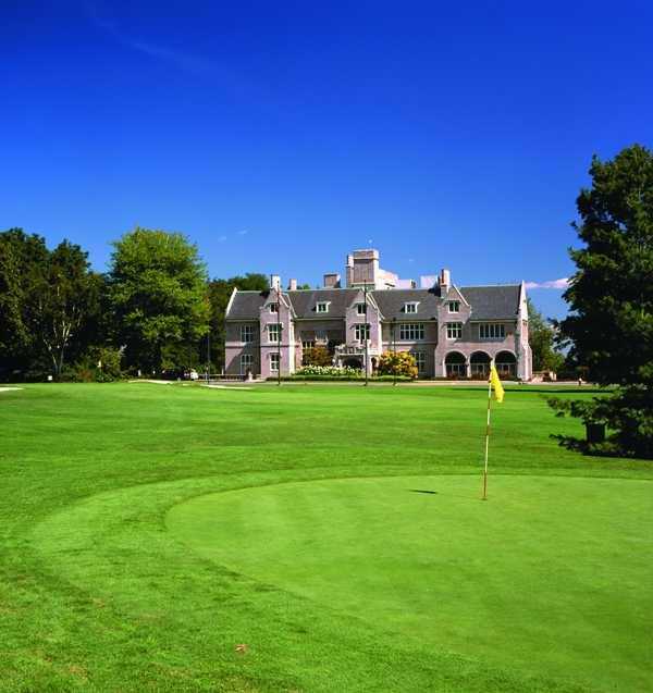 Oak Hall Par 3 - photo 1