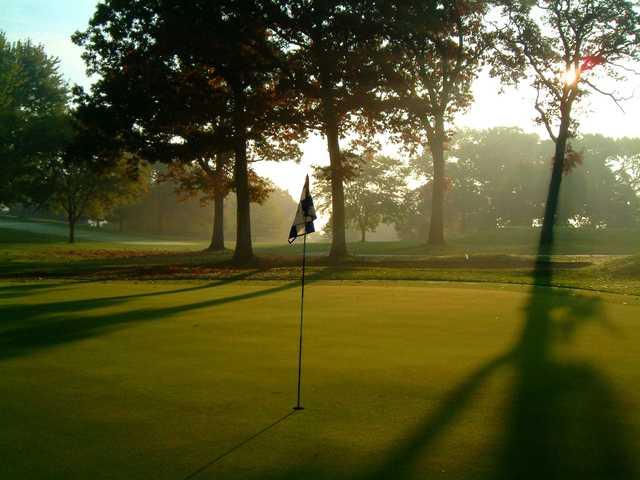 Merrill Hills Country Club - photo 3