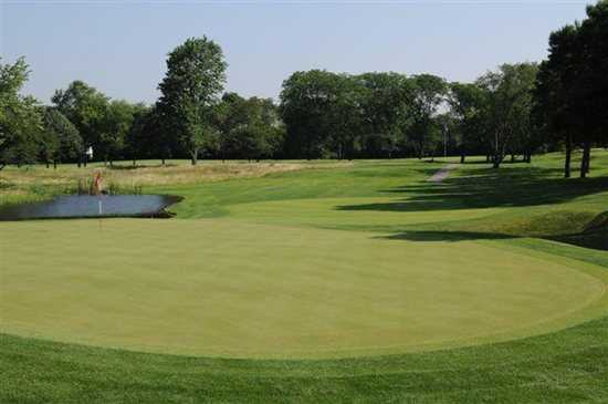 Twin Orchard Country Club - photo 6