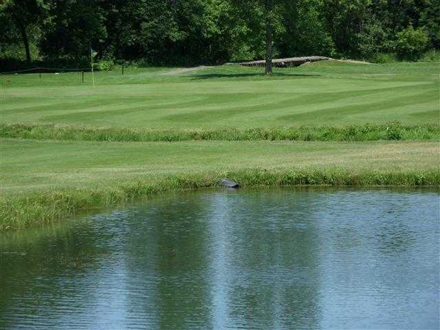 Meadowbrook Golf Course - photo 2