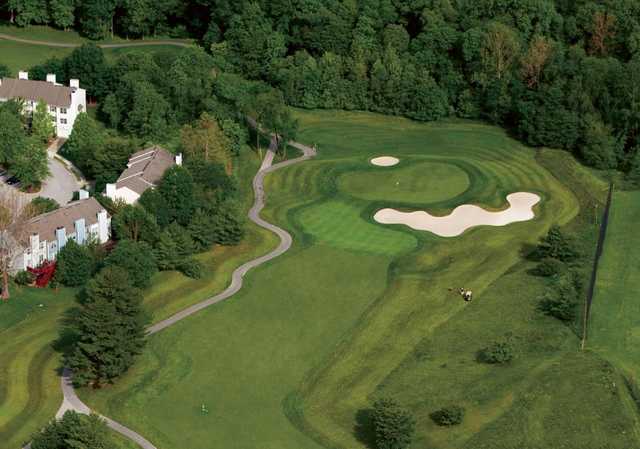 Fairway Hills Golf Club - photo 3