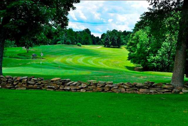 Hide-A-Way Hills Club - photo 1