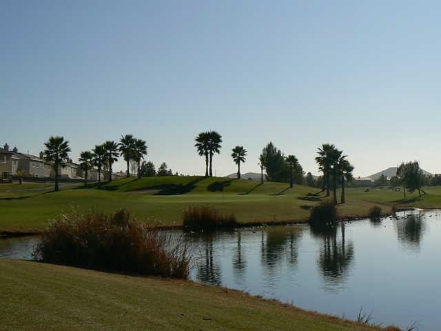 Menifee Lakes Country Club - photo 4