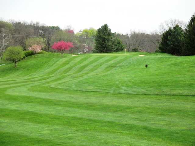 Hickory Heights Golf Club - photo 2