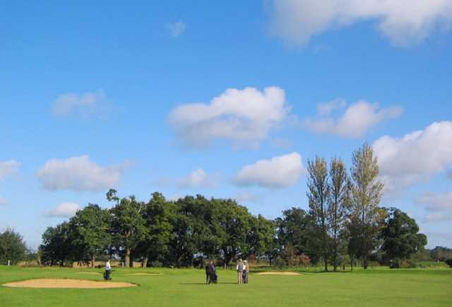 Waldringfield Golf Club - photo 3