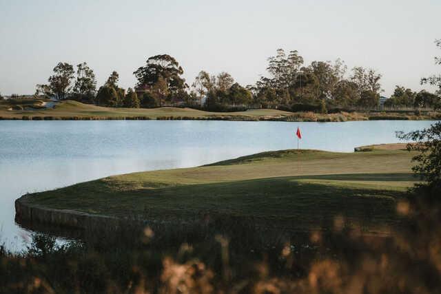 Bingara Gorge Golf Course