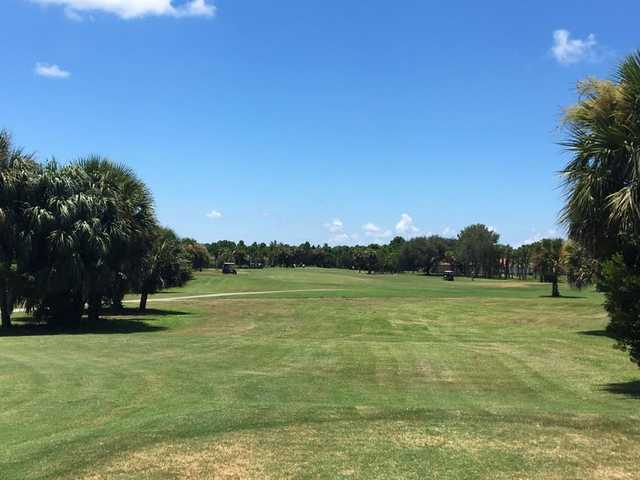 Long Marsh Golf Club - photo 2