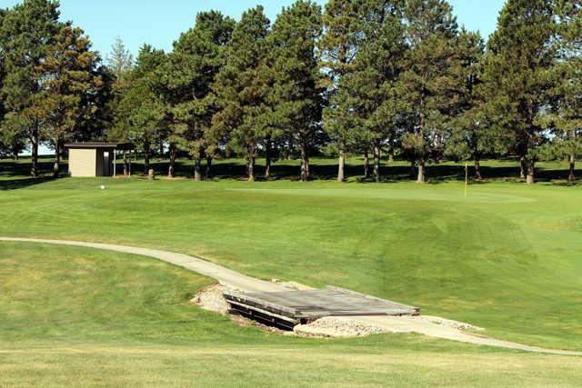Mobridge Country Club
