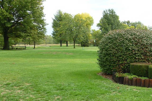 Litchfield Country Club - photo 1