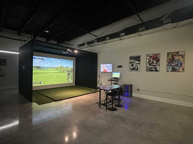 Urban Golf Suites - photo 2