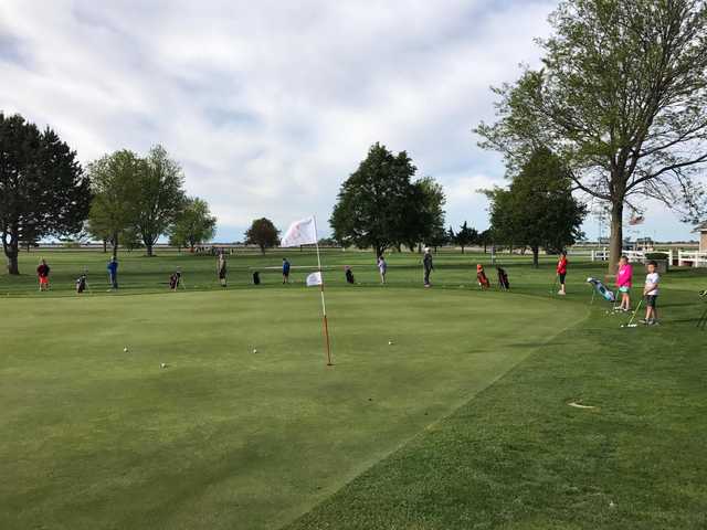 Overton Golf Course - photo 1